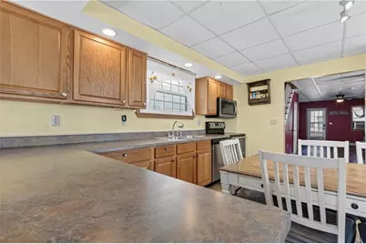 328 S Lehigh Avenue, Frackville, PA 17931 - Photo 16