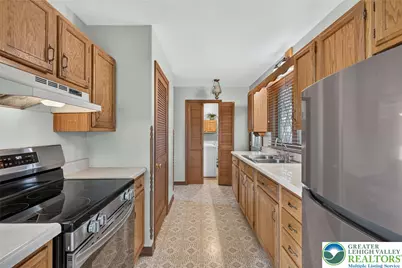 1226 Trexlertown Rd, Upper Macungie Township, PA 18087 - Photo 12