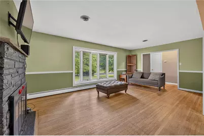 933 Big Oak Road, Lower Makefield Boro, PA 19067 - Photo 6