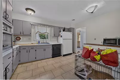 933 Big Oak Road, Lower Makefield Boro, PA 19067 - Photo 14