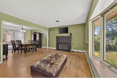 933 Big Oak Road, Lower Makefield Boro, PA 19067 - Photo 4