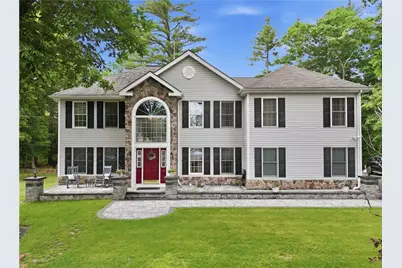 316 Ash Terrace, Stroud Twp, PA 18301 - Photo 2