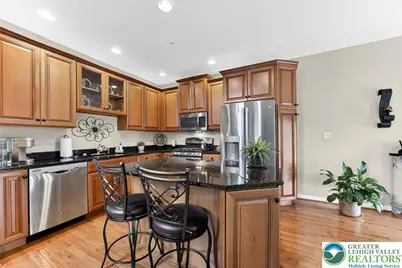5440 Spring Ridge Drive W, Macungie Boro, PA 18062 - Photo 8
