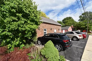 424 Grape St, Whitehall Township, PA 18052 - Photo 4