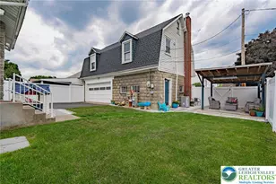 719 Main St, Tatamy Boro, PA 18085 - Photo 2