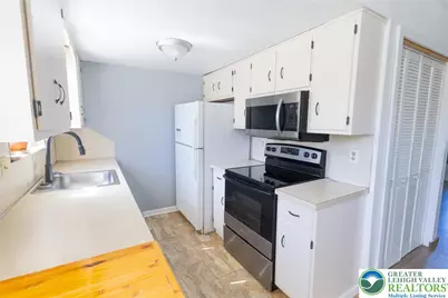 661 S Front Street S, Allentown City, PA 18103 - Photo 12