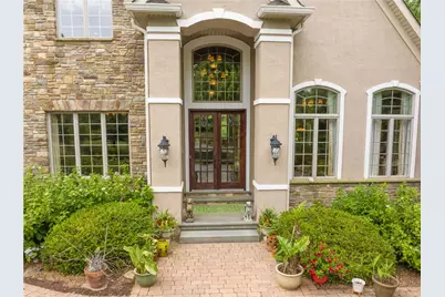 2690 Imperial Crest Lane, Lower Saucon Township, PA 18055 - Photo 4