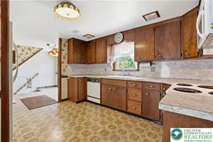 945 Williams Ave, Walnutport Boro, PA 18088 - Photo 14