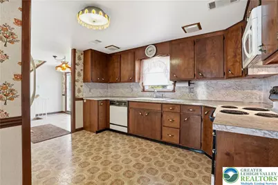 945 Williams Avenue, Walnutport, PA 18088 - Photo 12