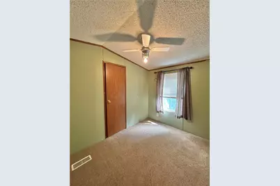 38 Ahearn, Upper Mt Bethel Twp, PA 18343 - Photo 14
