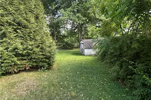 38 Ahearn, Upper Mt Bethel Twp, PA 18343 - Photo 4