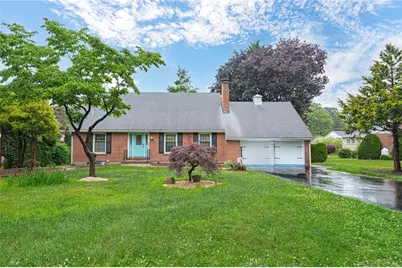 285 Bridle Path Road, Bethlehem City, PA 18017 - Photo 1