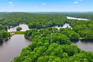 180 E Shore Dr, Dingmans Ferry, PA 18328 - Photo 22