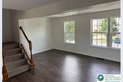 1096 Sparrow Way, Upper Macungie Township, PA 18031 - Photo 8