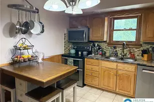 1150 Claire St, Bethlehem City, PA 18017 - Photo 4