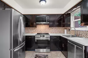 1259 Lehigh Pkwy, Allentown City, PA 18103 - Photo 8