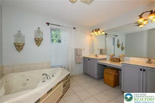 5331 Greenbriar Dr, Hanover Twp, PA 18017 - Photo 24