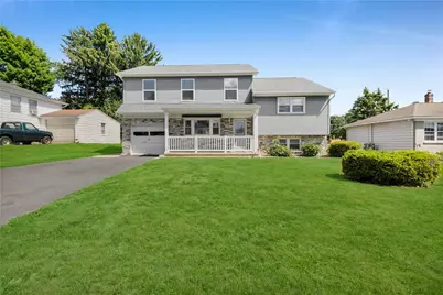 2715 Swanson Street, Palmer Twp, PA 18045 - Photo 2