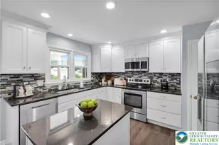 2715 Swanson St, Palmer Twp, PA 18045 - Photo 14