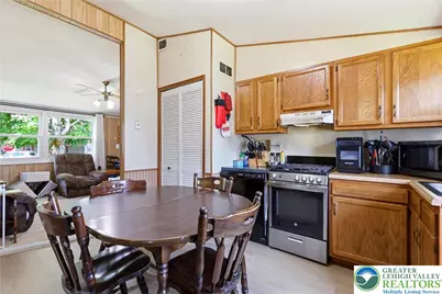 65 Seyfried Avenue, Upper Nazareth Twp, PA 18064 - Photo 12