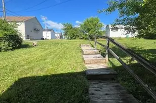 204 N 2nd St, Lehighton, PA 18235 - Photo 4