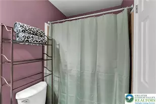 324 Tamarack Dr, South Whitehall Township, PA 18104 - Photo 18