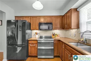 324 Tamarack Dr, South Whitehall Township, PA 18104 - Photo 14