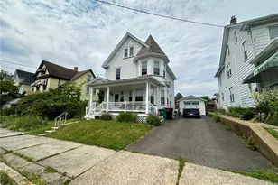130 S 7th St, Lehighton Boro, PA 18235 - Photo 2