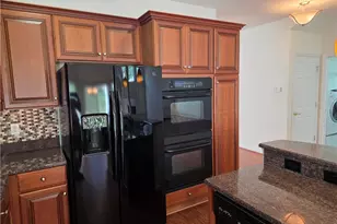 4105 Pine Hurst Dr, Allen Township, PA 18067 - Photo 12