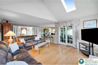 3755 Lindy Drive, North Whitehall Township, PA 18069 - Photo 12