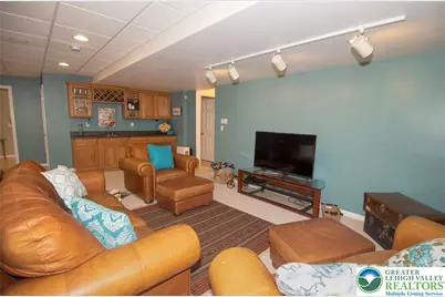7068 Periwinkle Drive, Macungie Boro, PA 18062 - Photo 26