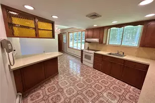 1201 Verona Dr, Plainfield Township, PA 18072 - Photo 8