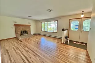 1201 Verona Dr, Plainfield Township, PA 18072 - Photo 4