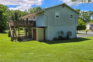 6581 Skyview Ln, Coopersburg Boro, PA 18036 - Photo 8