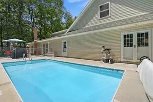 209 Manor Ln E, Mahoning Twp, PA 18235 - Photo 32