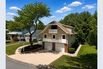 1423 Garden Avenue, Salisbury Township, PA 18103 - Photo 4