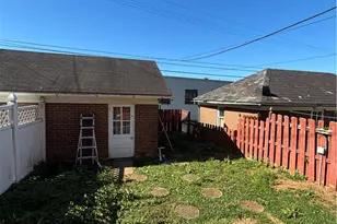 2238 Fairview Ave, Wilson Boro, PA 18042 - Photo 6