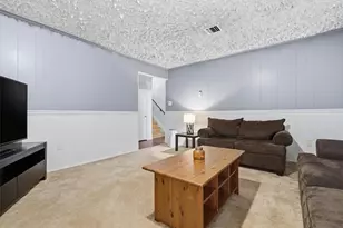 2705 Andrea Dr, Salisbury Township, PA 18103 - Photo 38