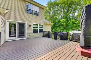 810 Forest St, Franklin Twp, PA 18235 - Photo 4