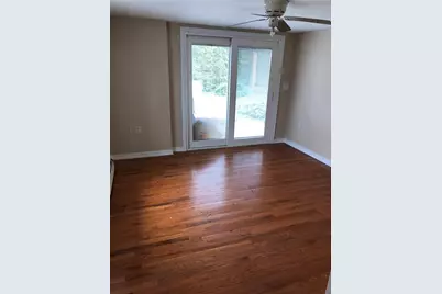 135 N Cedar Street, Nazareth Boro, PA 18064 - Photo 12