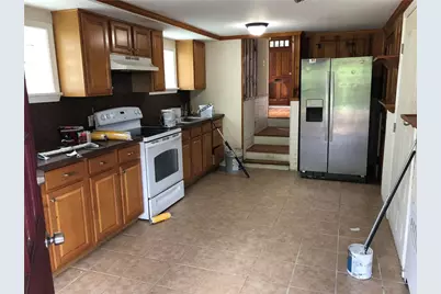 135 N Cedar Street, Nazareth Boro, PA 18064 - Photo 4