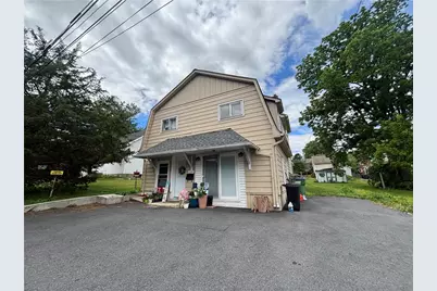 135 N Cedar Street, Nazareth, PA 18064 - Photo 1