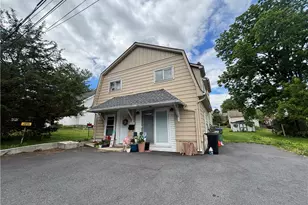 135 N Cedar St, Nazareth, PA 18064 - Photo 1