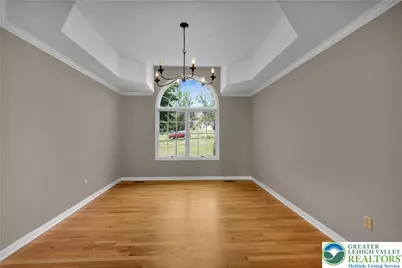 4684 York Drive, North Whitehall Township, PA 18069 - Photo 6
