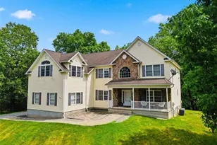 114 Hilda Ct, East Stroudsburg, PA 18301 - Photo 1