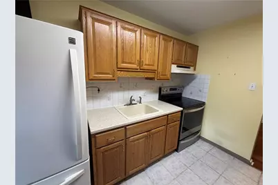 738 N Saint Lucas Street, Allentown City, PA 18104 - Photo 8