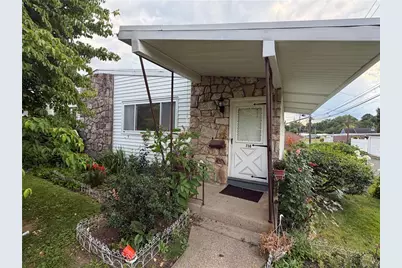 738 N Saint Lucas Street, Allentown City, PA 18104 - Photo 2