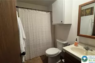33 Eliot Ln, Penn Forrest, PA 18210 - Photo 16