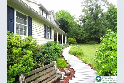477 Quiet Valley Rd, Upper Mt Bethel Twp, PA 18343 - Photo 4