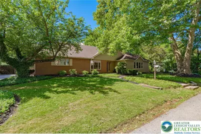 3608 Highland Street, South Whitehall Township, PA 18104 - Photo 2